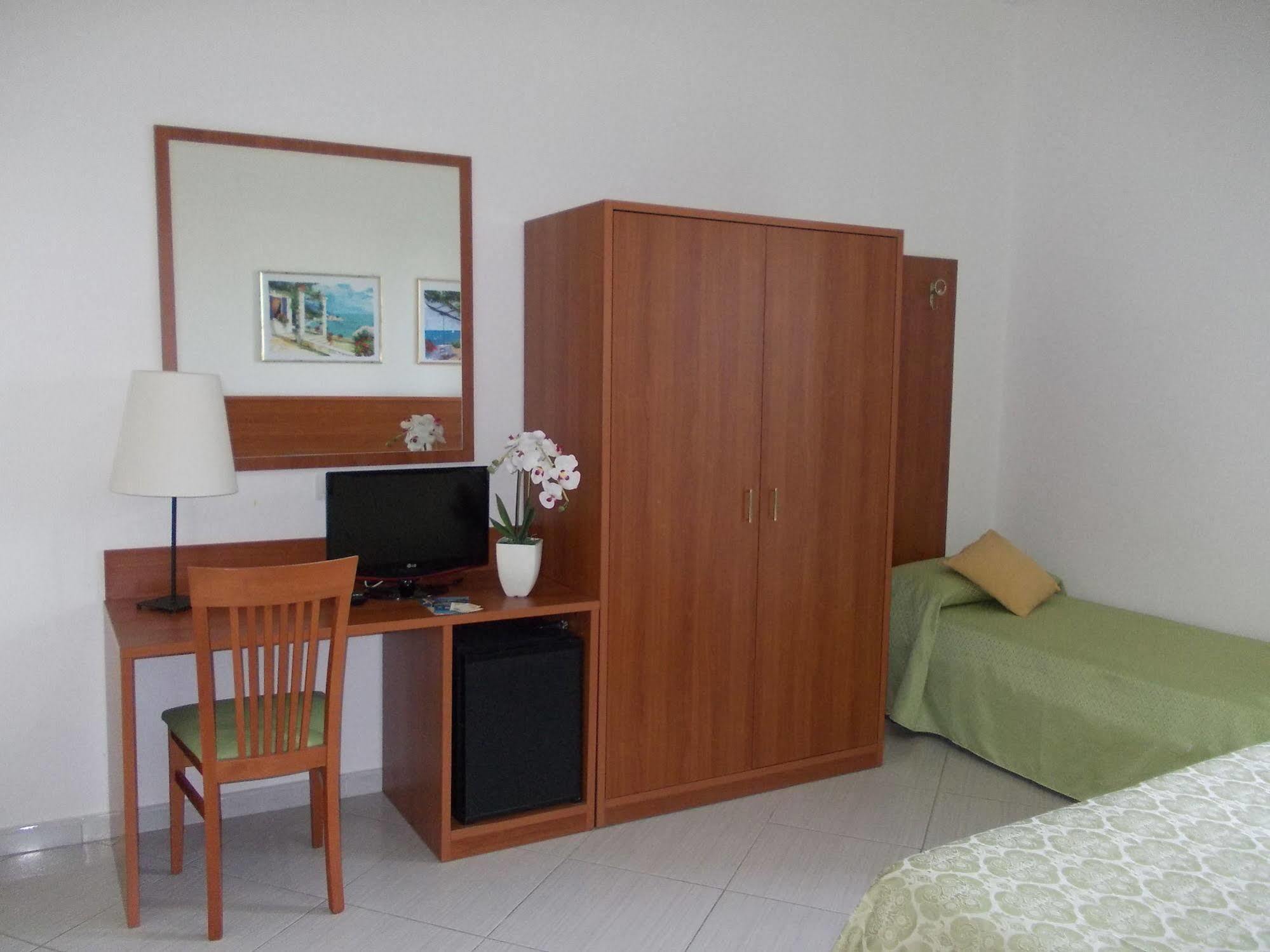 Hotel Solaria 로디가르가니코 외부 사진